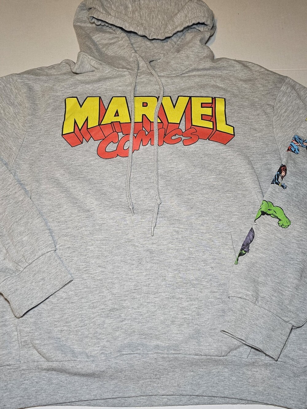 Marvel Comics Hoodie Sweatshirt Size L Gray Graphics